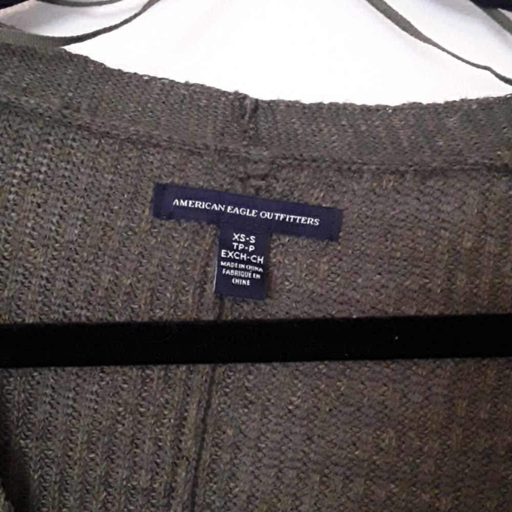 BNOT olive green 3/4 sleeve cardigan - Picture 2 of 4